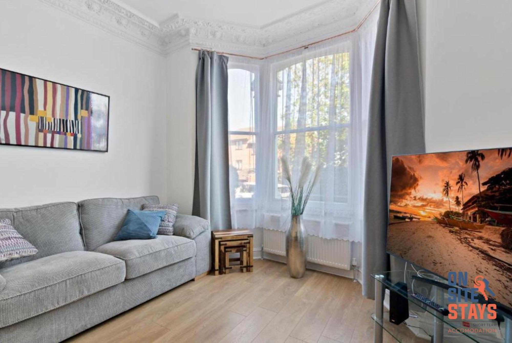 Onsitestays: Tranquil Wimbledon 2BR with Garden London Exterior photo