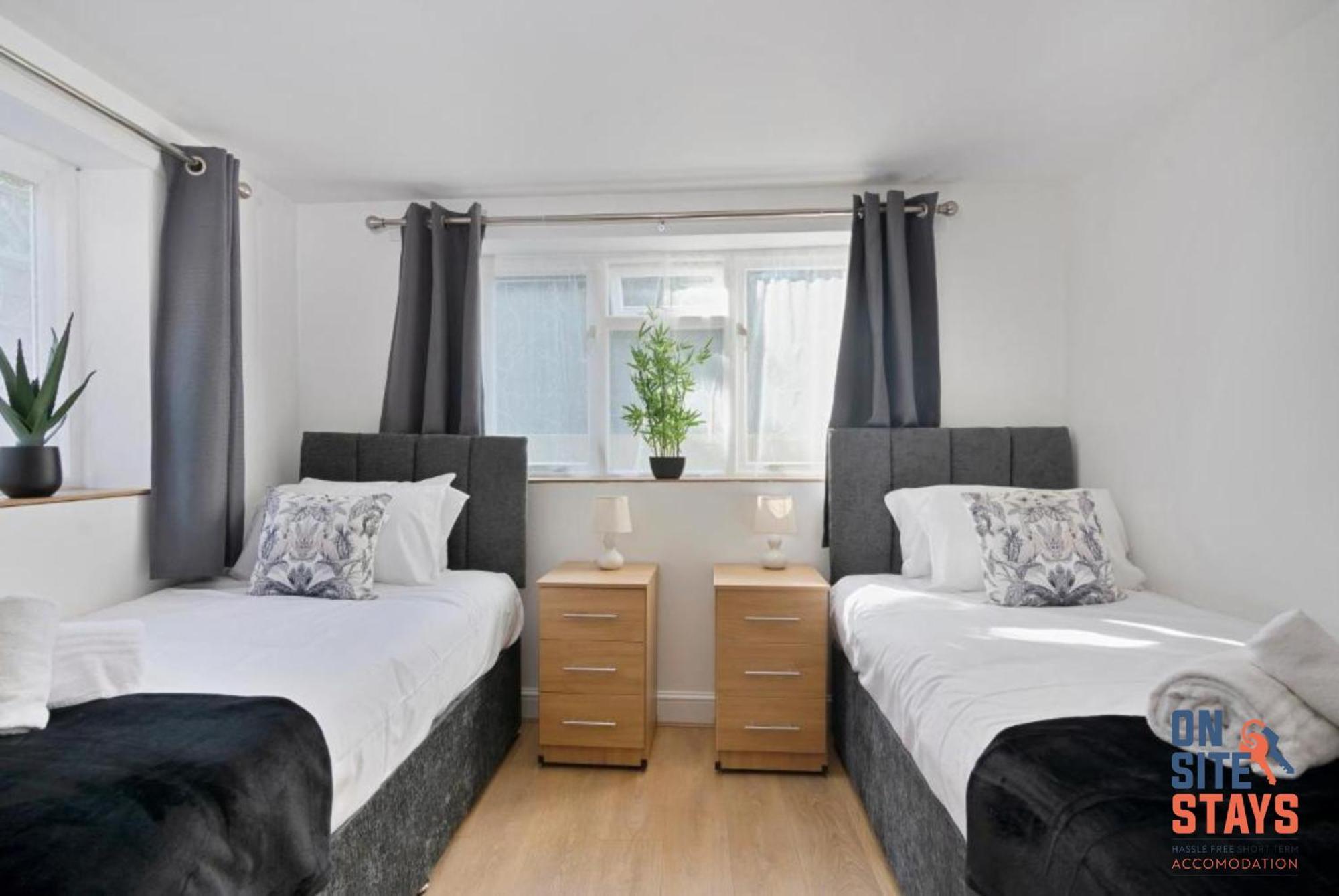 Onsitestays: Tranquil Wimbledon 2BR with Garden London Exterior photo