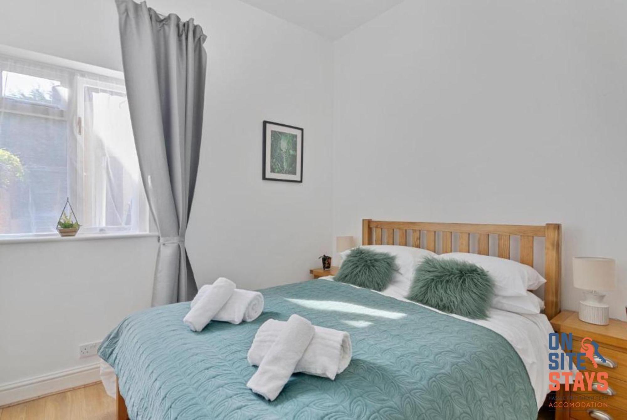 Onsitestays: Tranquil Wimbledon 2BR with Garden London Exterior photo